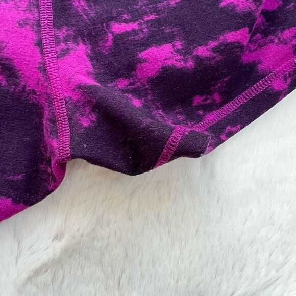 Lululemon Boogie Short *Full-On Luon (Roll Down) Bike Shorts Purple size 4 - Picture 8 of 9